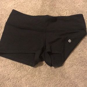 Lulu Lemon yoga short